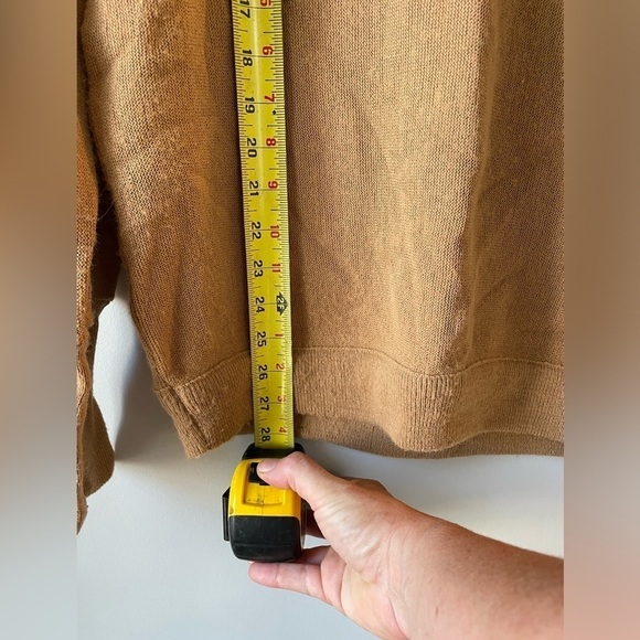 VINTAGE JCPenney The Fox sweater, tan, size Large, great condition for age - Picture 4 of 7